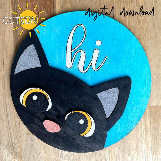 Digital download for a round door hanger featuring a cute cat peeking from the side and the word 'hi' above it.